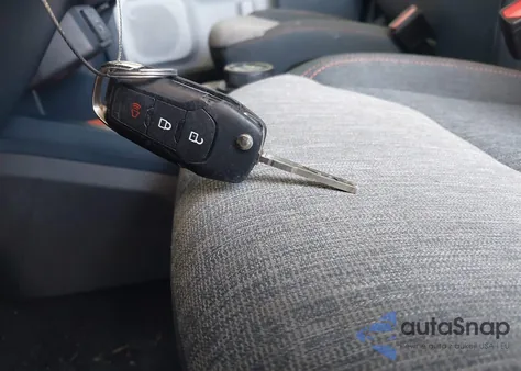 2022 Ford Maverick Xlt z USA, uszkodzony, nr VIN 3FTTW8F94NRA52125